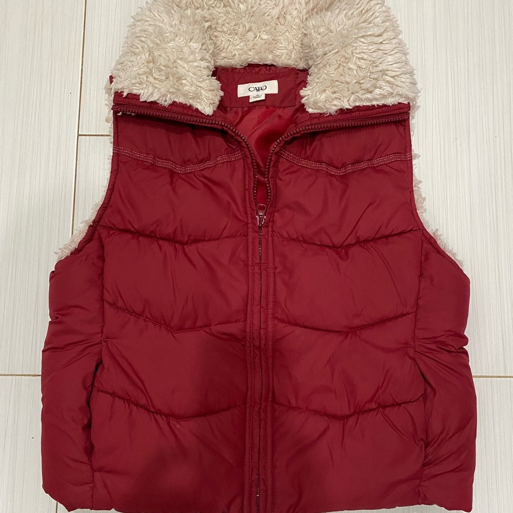 Womens Cato Sz Medium Red Faux Fur Lining Puffer Vest Zip Up